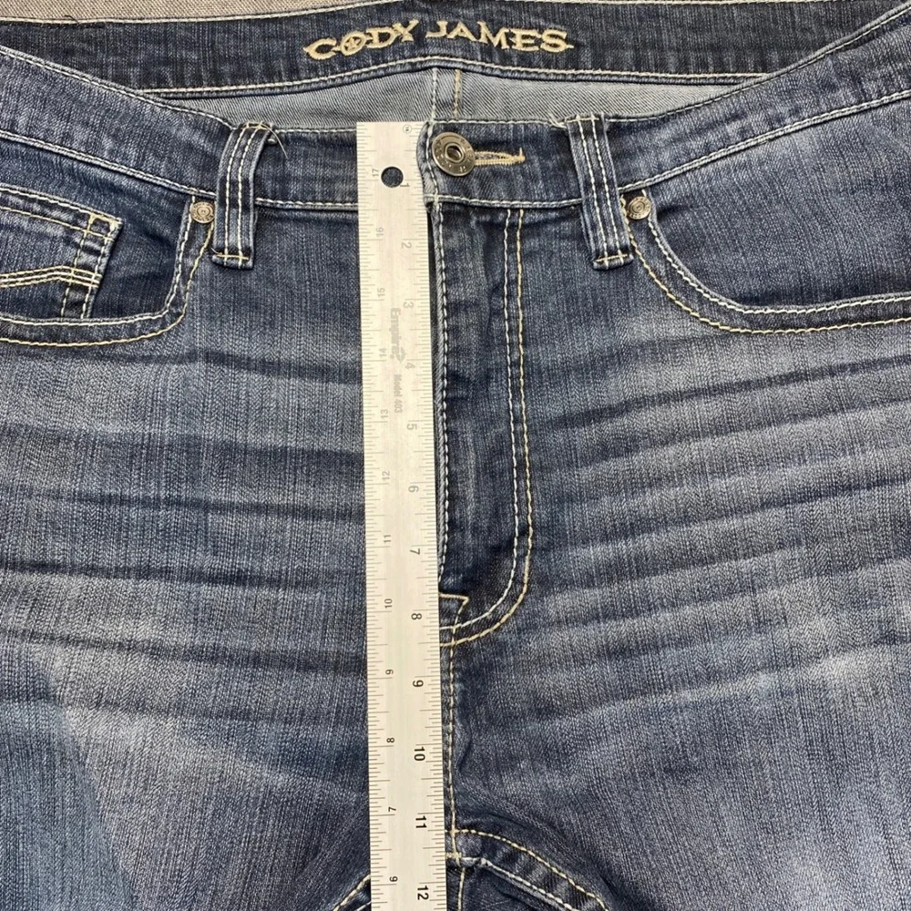 Cody James Mens Straight Leg Denim Jeans Blue Medium Wash 38x30 Western Stretch
